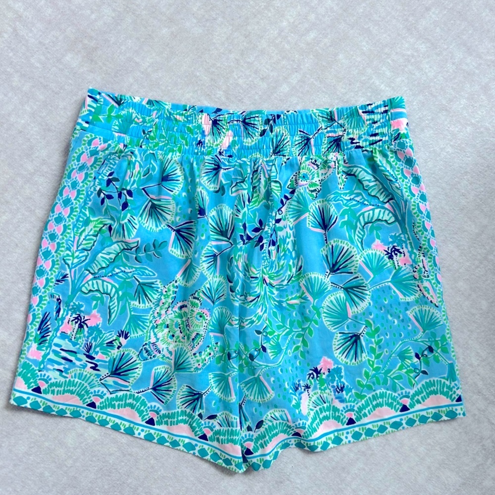 Lilly Pulitzer Blue Multi High-Waist Women’s Shorts - Picture 5 of 8
